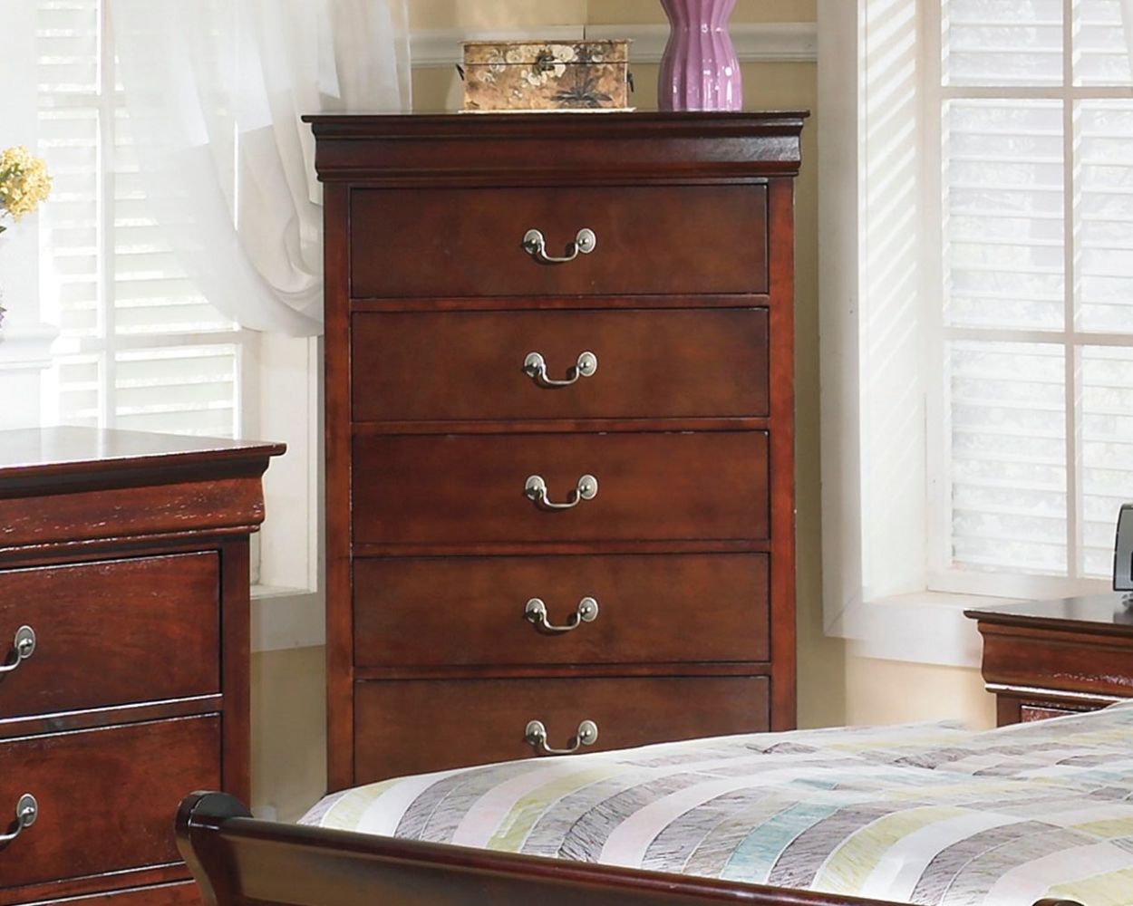 Alisdair - Dark Brown - 5 Pc. - Dresser, Mirror, Chest, Queen Sleigh Bed B376/31/36/46/81/96 Furniture