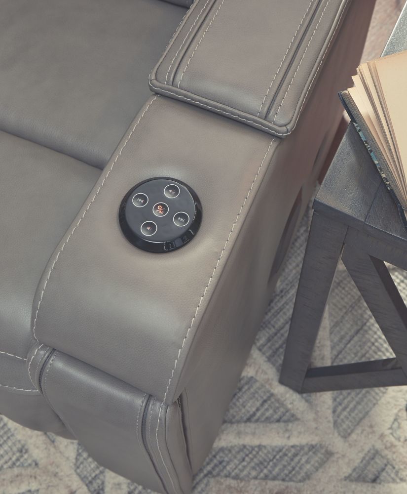Boerna – Gray – Pwr Recliner/Adj Headrest 7360713