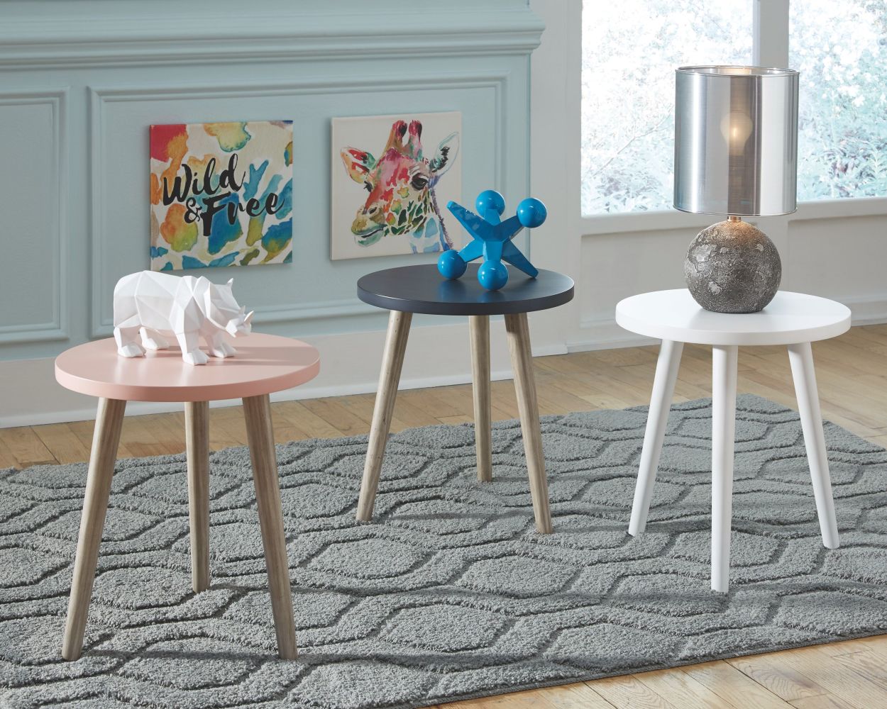 Fullersen – Blue – Accent Table A4000345
