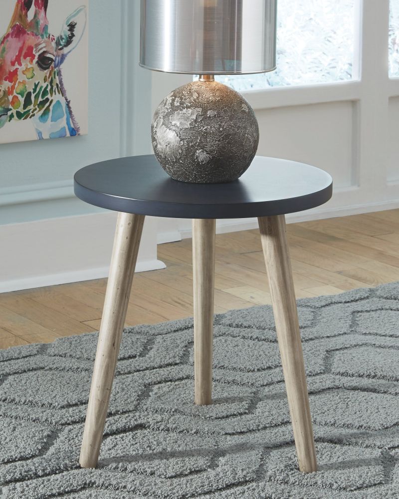 Fullersen – Blue – Accent Table A4000345
