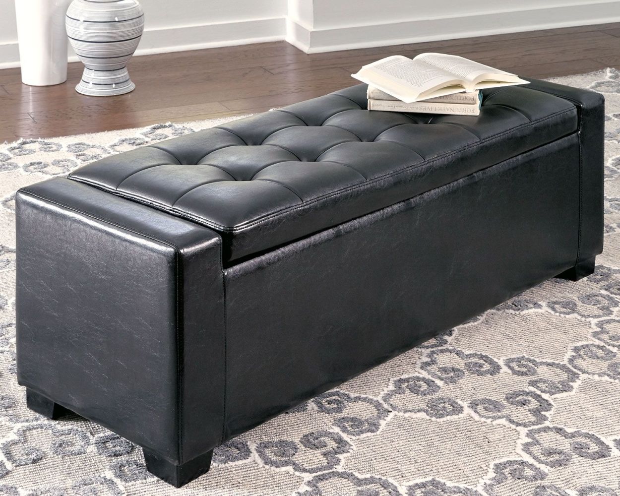 Benches – Black – Upholstered Storage Bench – Faux Leather B010-209