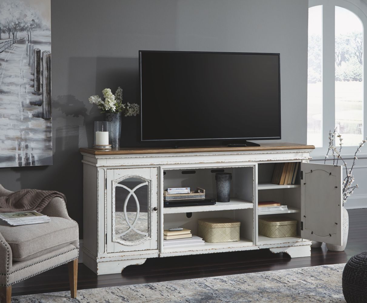 Realyn – Chipped White – Xl TV Stand W/Fireplace Option W743-68