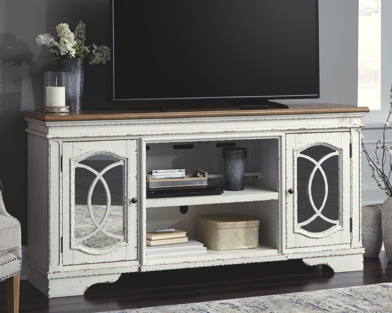 Realyn – Chipped White – Xl TV Stand W/Fireplace Option W743-68