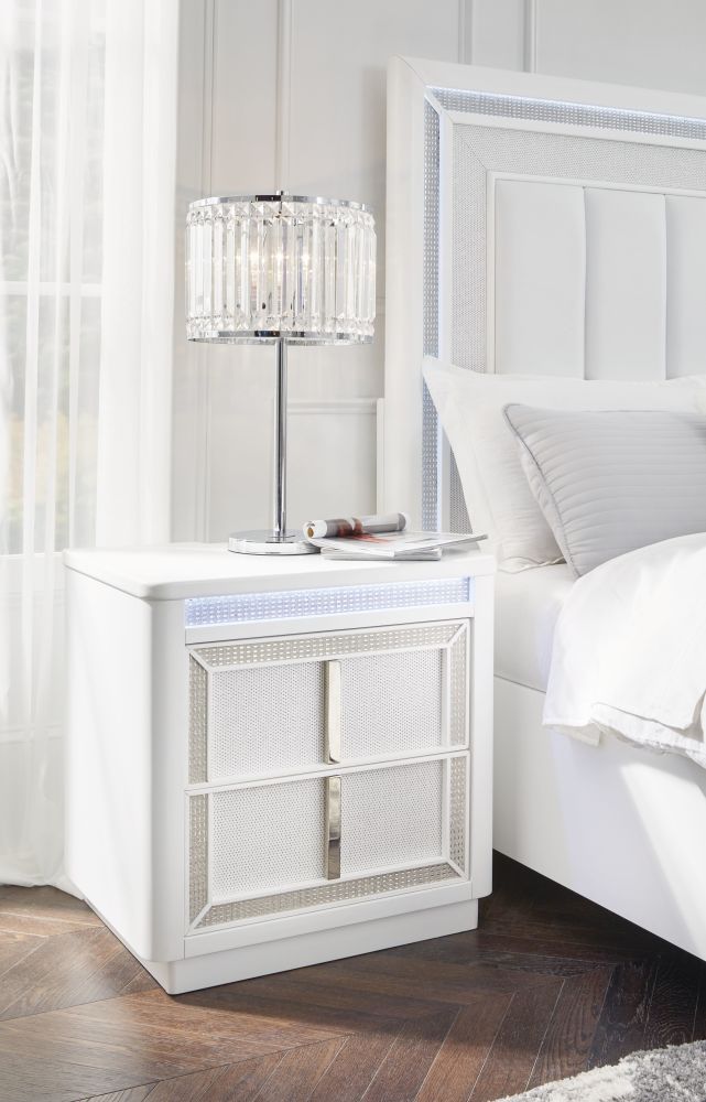 Chalanna – White – 8 Pc. – Dresser, Mirror, Chest, Queen Upholstered Storage Bed, 2 Nightstands B822/31/36/46/57/54S/97/92(2)