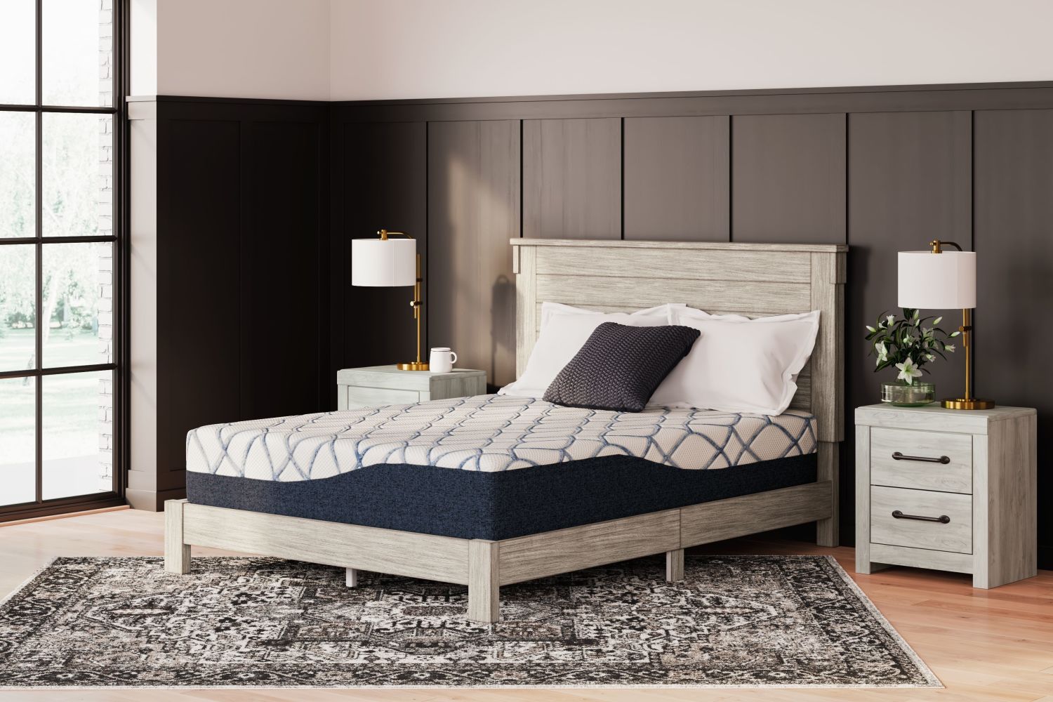 12 Inch Chime Elite 2.0 – White / Blue – Queen Mattress M42631