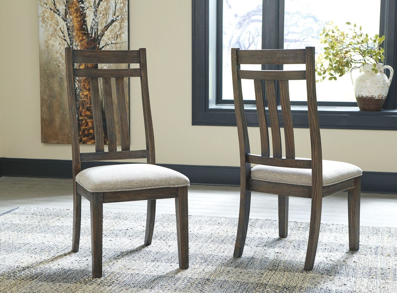 Wyndahl – Dark Brown – 8 Pc. – Extension Table, 4 Slatback Side Chairs, 2 Side Chairs D813/55T/55B/01(4)/02(2)