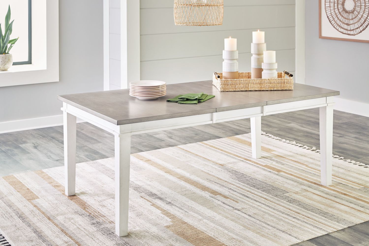 Nollicott – Whitewash / Light Gray – Rectangular Dining Room Butterfly Extension Table D597-35