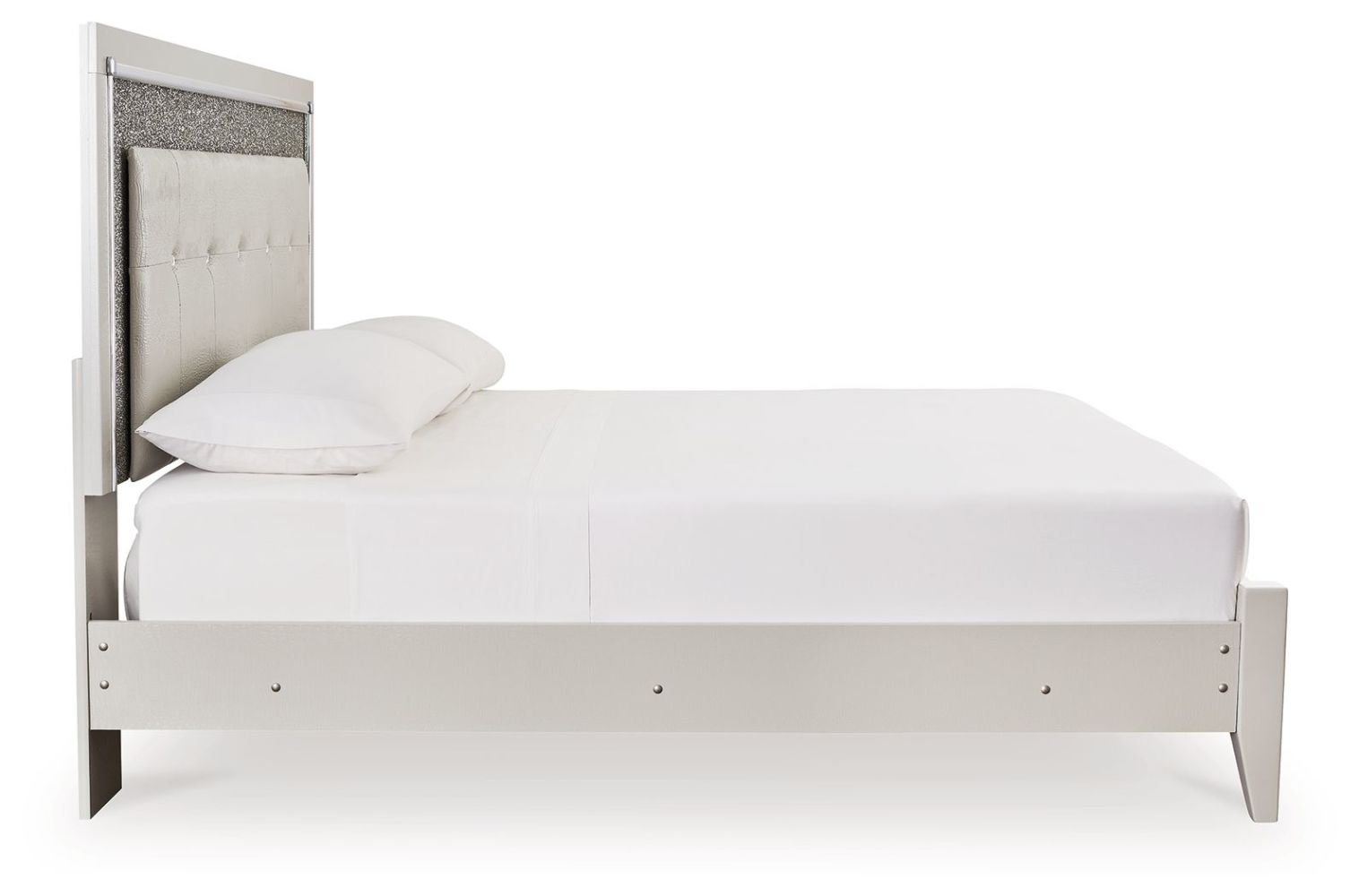 Zyniden – Silver – King Upholstered Panel Bed B2114B3