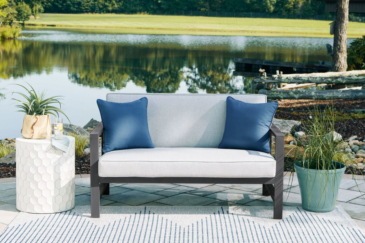 Fynnegan – Gray – Loveseat W/Table (Set of 2) P349-034