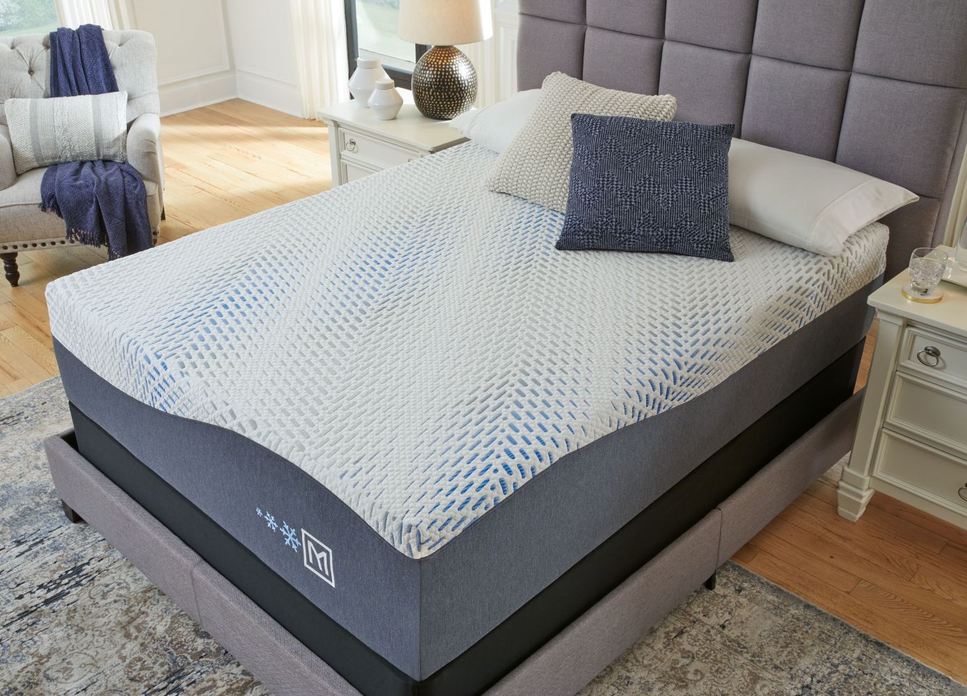 Millennium – White – 2 Pc. – Cushion Firm Gel Hybrid King Mattress, Foundation M50741/M98X42