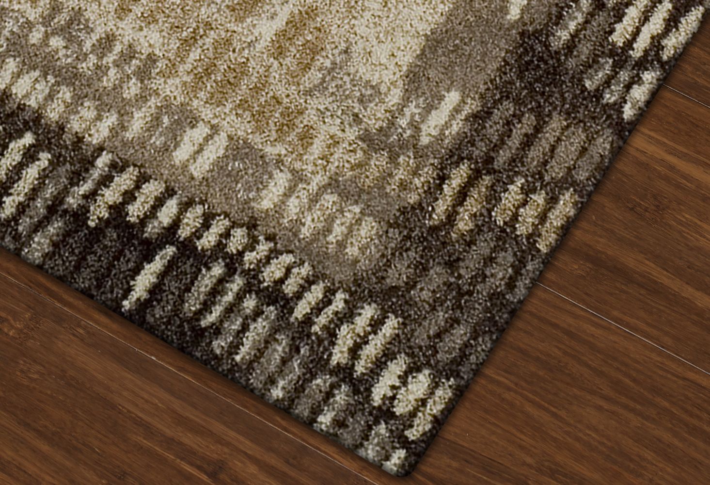 Dalyn Gala Ga9 Transitional Chocolate 4’11” x 7’0″ GA9CH5X7