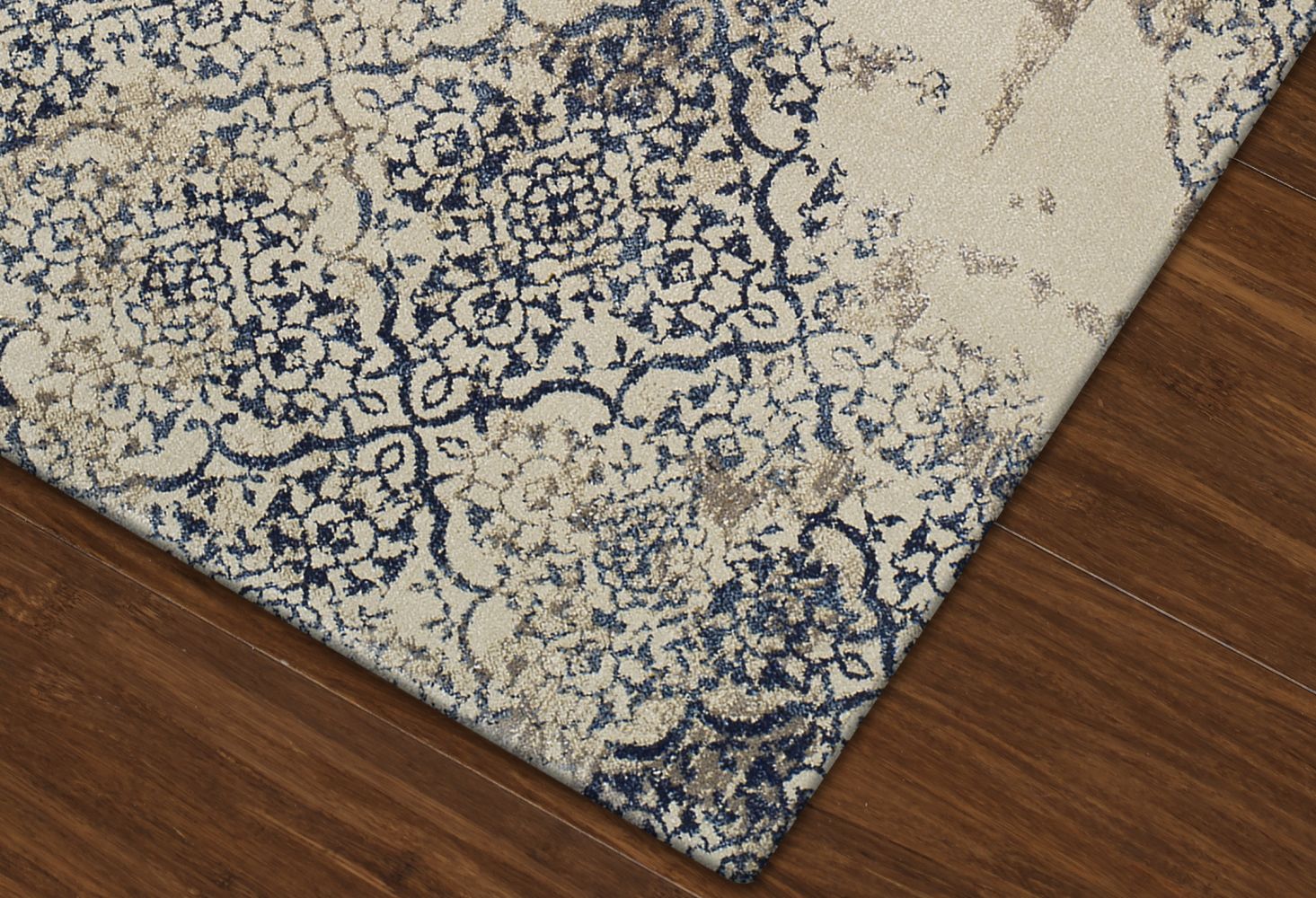 Dalyn Lavita Lv501 Transitional Navy 3’3″ x 5’1″ LV501NA3X5