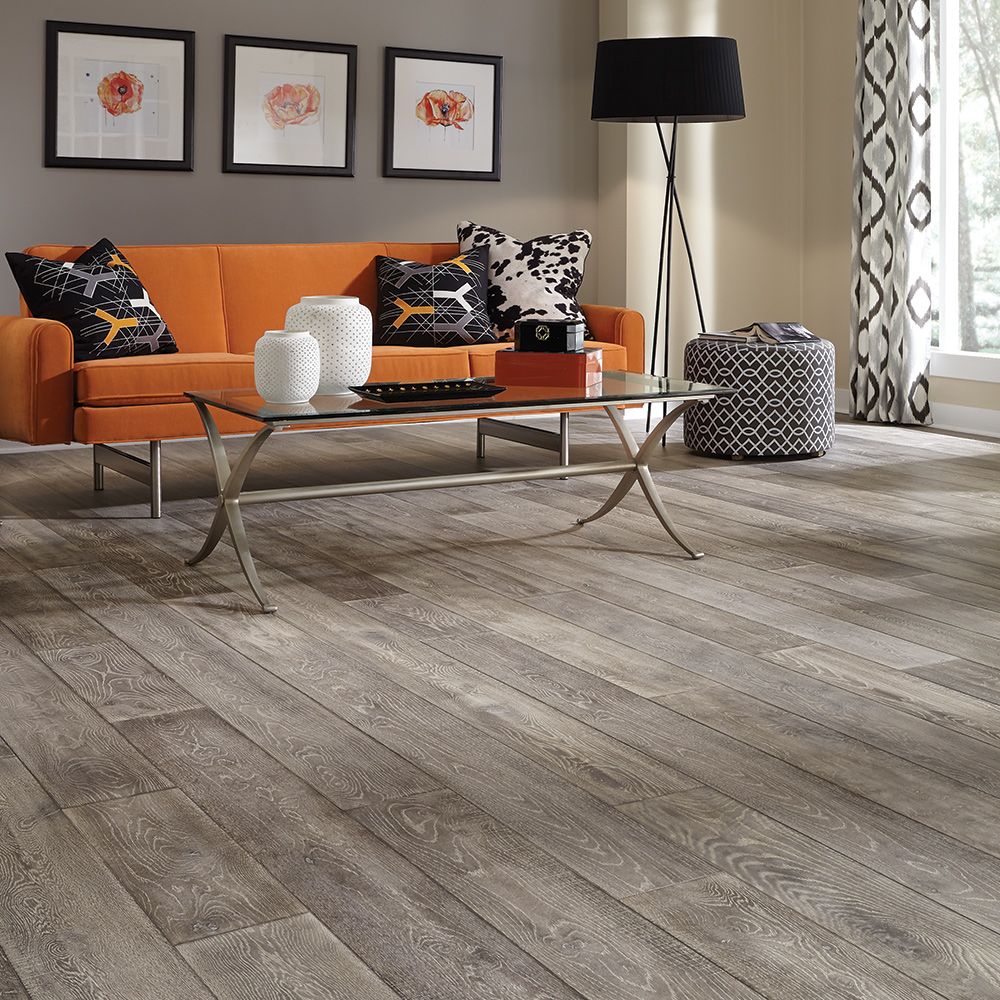 Mannington Hand Crafted Mercado Oak Silver MRC07SLV1