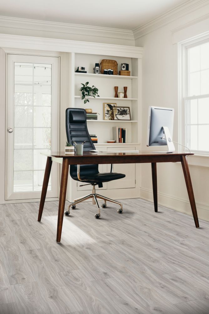 IVC Step Up Coastal Oak 743A D211V-743A