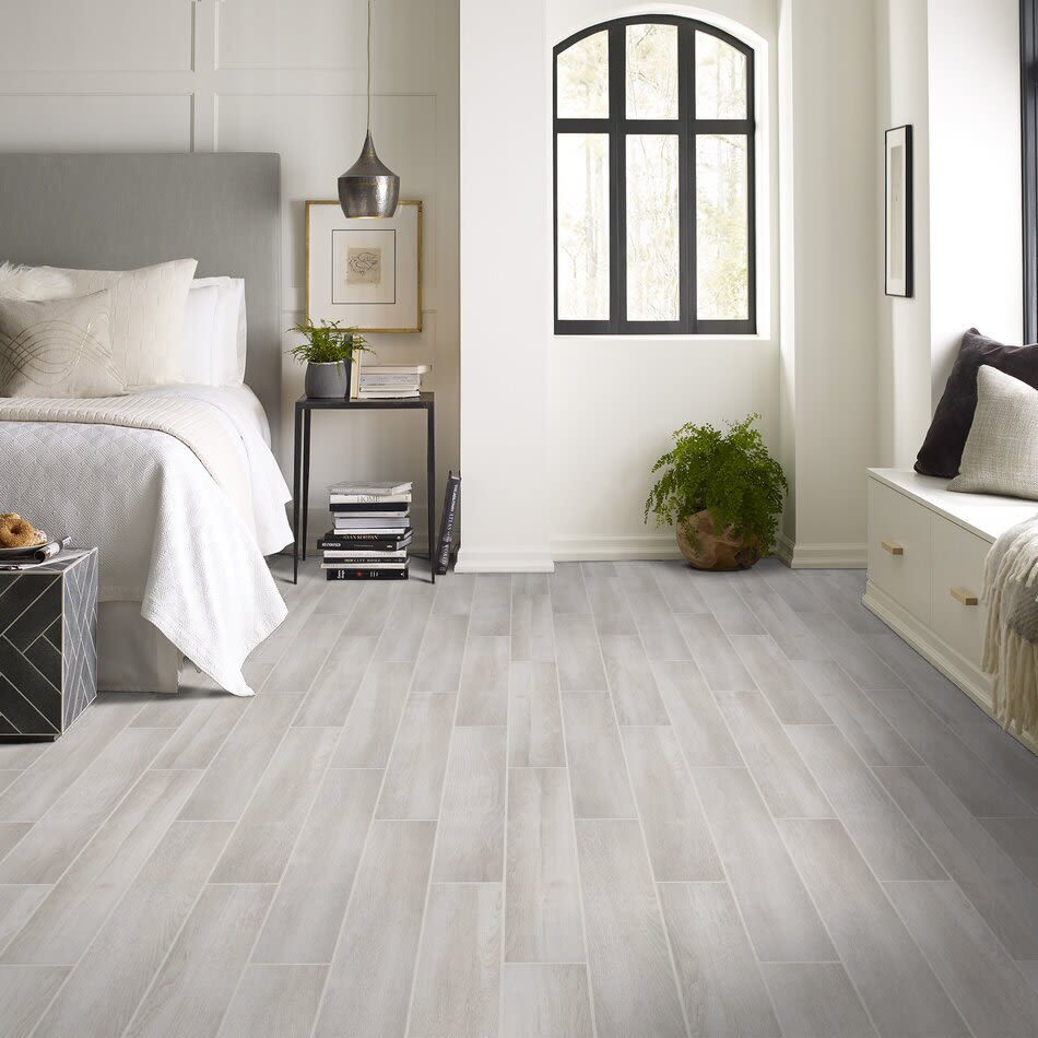 Shaw Floors Ceramic Solutions Euphoria 6×36 Whitewash 00100_370TS