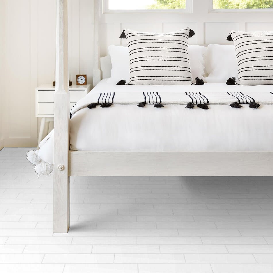 Shaw Floors Ceramic Solutions Grandeur 4×16 Gloss White 00100_413TS