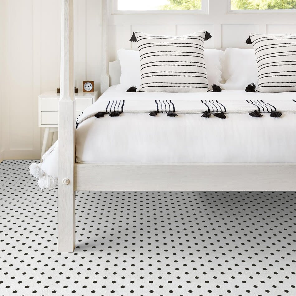 Shaw Floors Ceramic Solutions Elegance Hexagon Mosaic Matte White W/Black 00190_CS61P