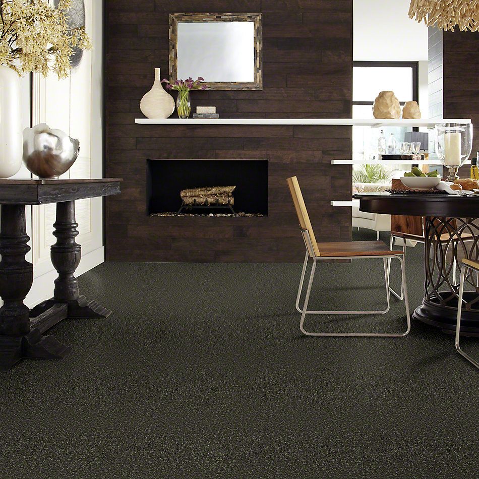 Shaw Floors Fielder’s Choice 15′ Hedges 00301_52Y92