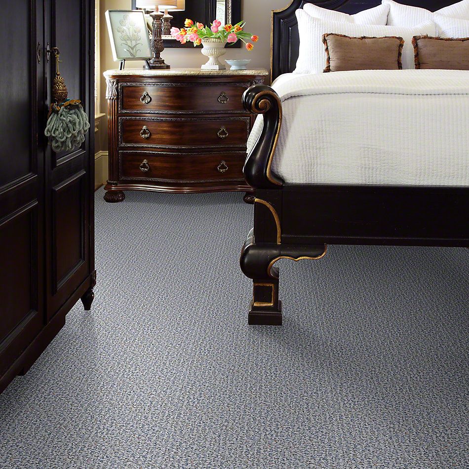 Shaw Floors SFA Riverknoll 12 Clear Pool 00400_52H70