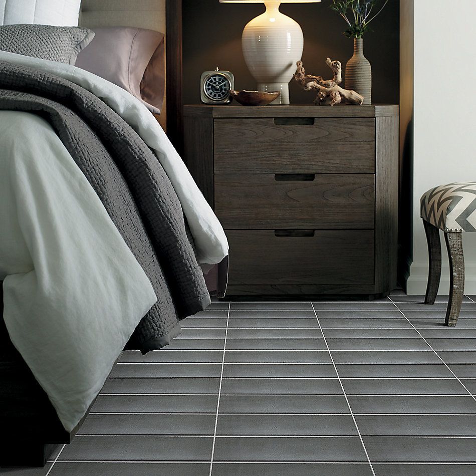 Shaw Floors Home Fn Gold Ceramic Tattered Covebase Fumo 00550_TG57A