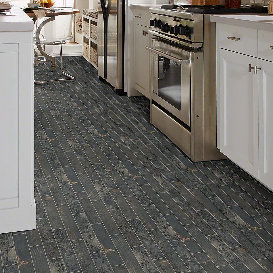 Shaw Floors Emberwood2.5×16 Carbon 00571_CS70Z