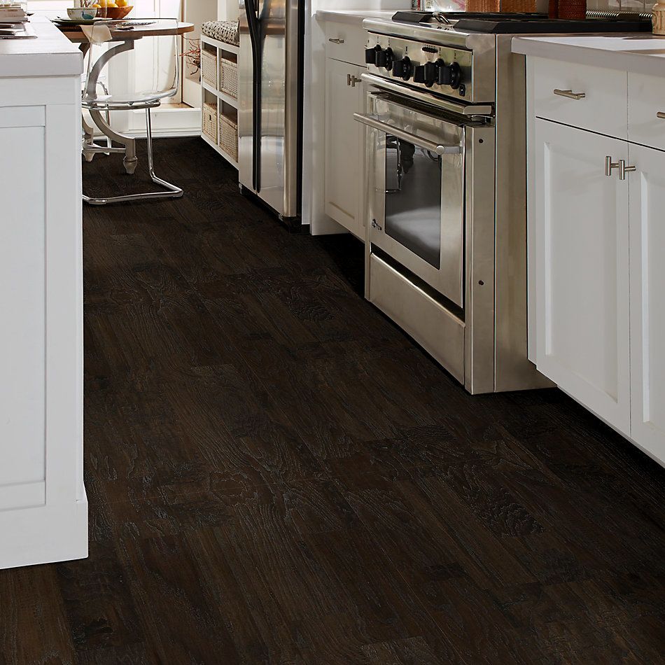 Shaw Floors Nfa Premier Gallery Hardwood Brighton Point 5 Olde English 00885_VH032