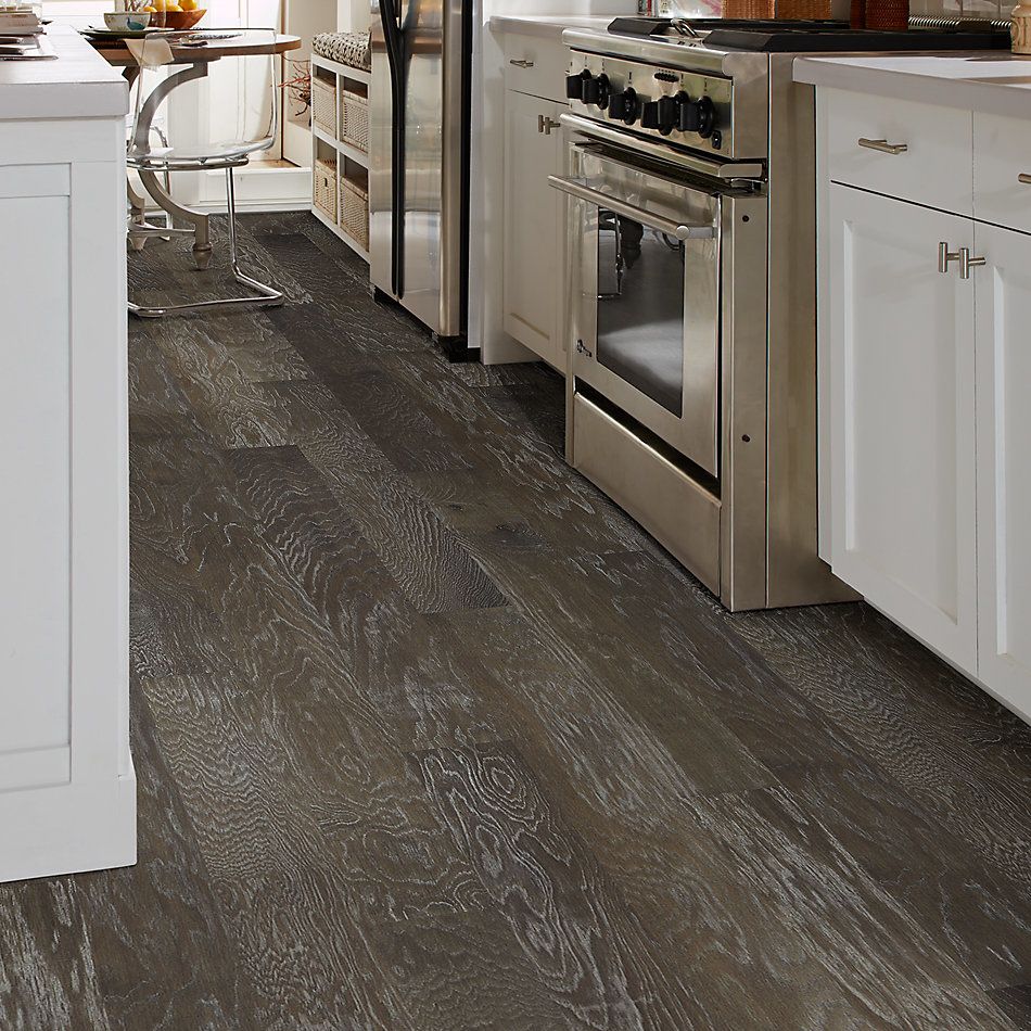 Shop Shaw Floors Duras Hardwood Hampton Court 2 Abingdon 01002 Hw624 Hardwood Flooring Leaf Floor Covering