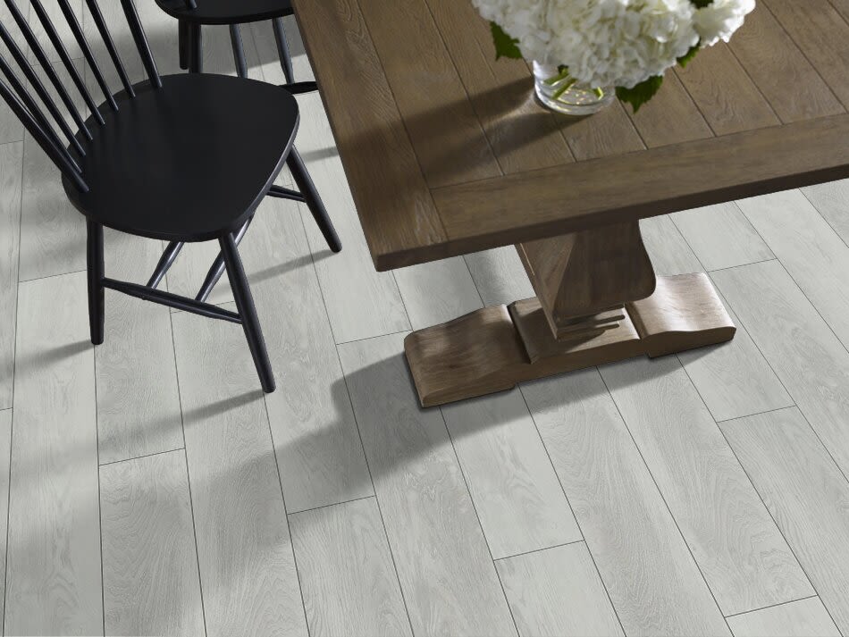 Shaw Floors Sumitomo Forestry Silverman Hilltop Cool White 01020_SL6SF