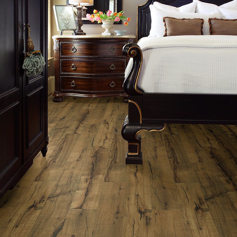 Shaw Floors Versalock Laminate Commend Baytown Hickory 02006_SML03