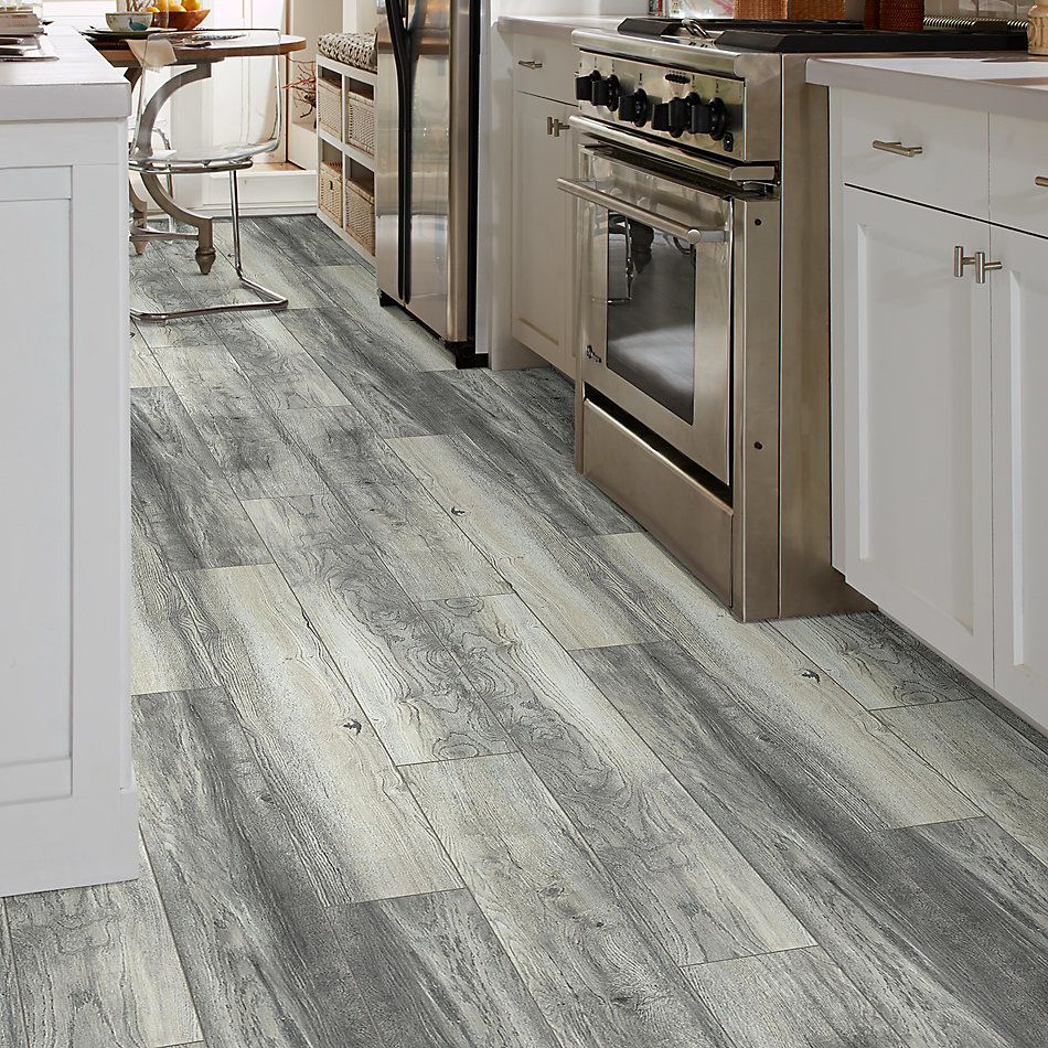Shop Shaw Floors Versalock Laminate Coventry Whispering Gray 05034