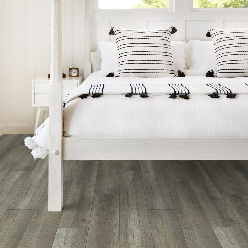 Shaw Floors Home Fn Gold Laminate Variations Taupe Fusion 05037_HL424