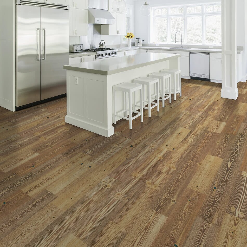 Shaw Floors Carpetland – Waterproof Hardwood Eminence Spiced Pine 06004_CH919