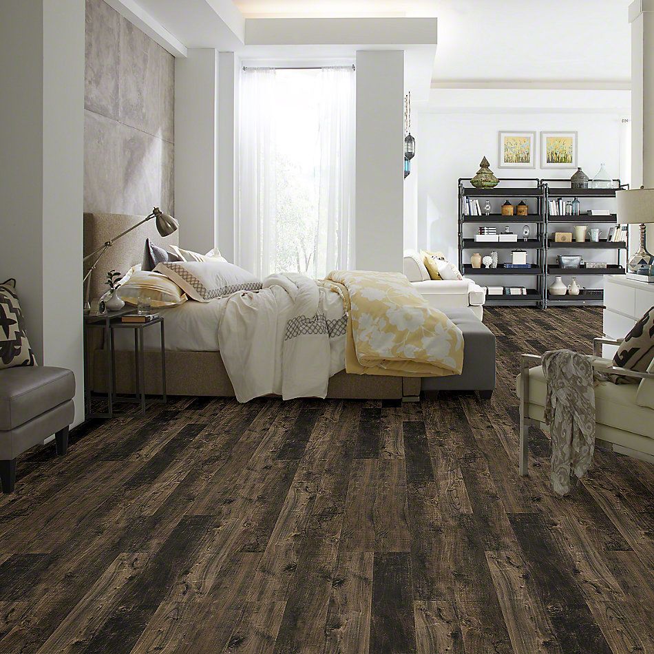 Shaw Floors Versalock Laminate Colonial Iconic Brown 07026_SML01