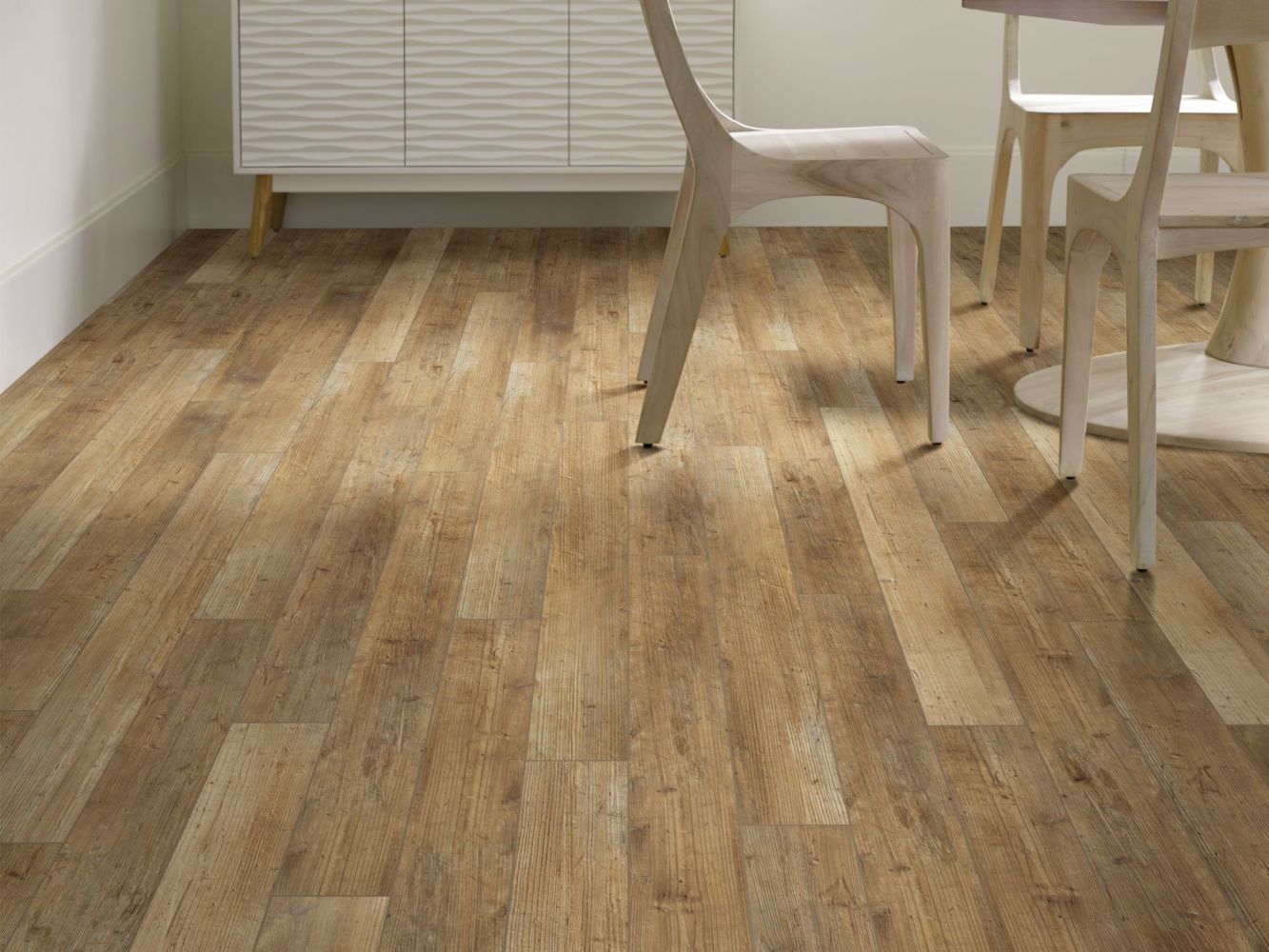 Shaw Floors Resilient Residential Paragon 5″ Plus Touch Pine 00690_1019V