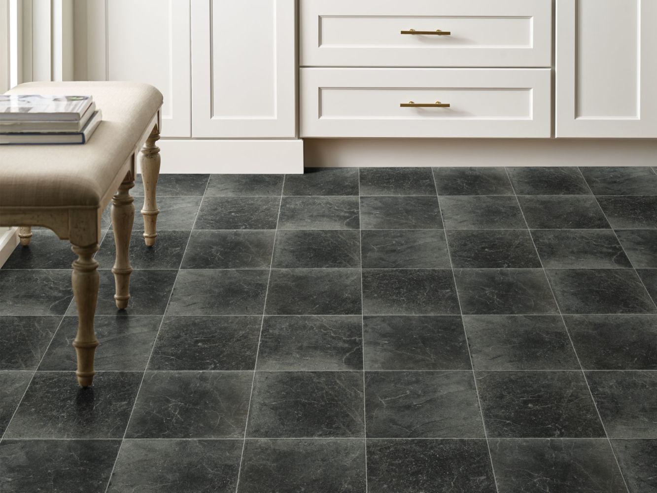 Shaw Floors Resilient Residential Cottage Chic Pepper 00405_1048V