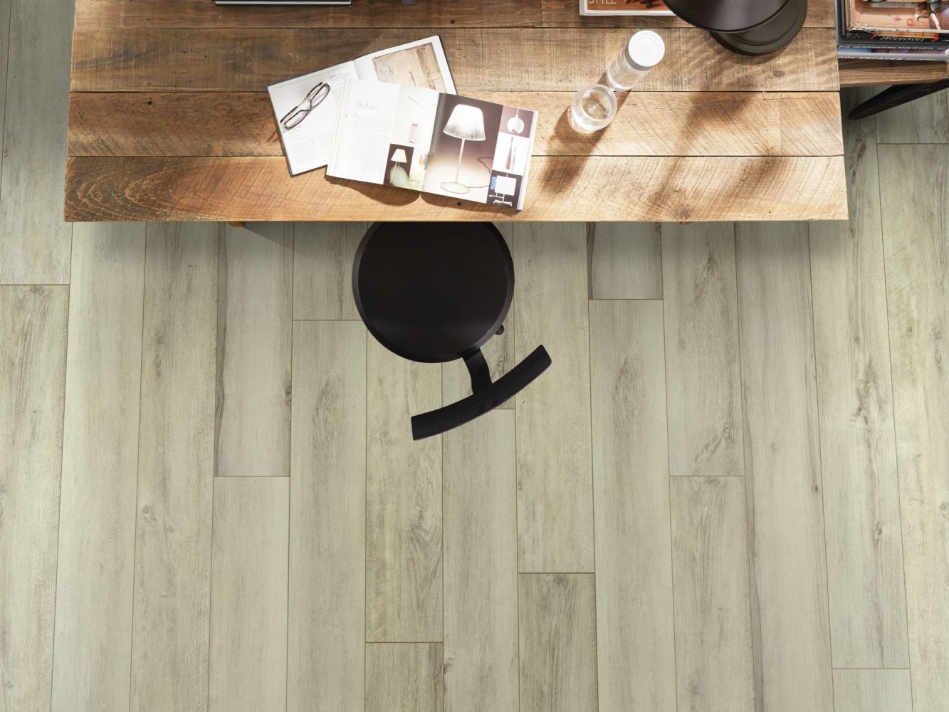 Shaw Floors Resilient Residential Paragon XL HD Plus Seashell White Oak 01028_2033V