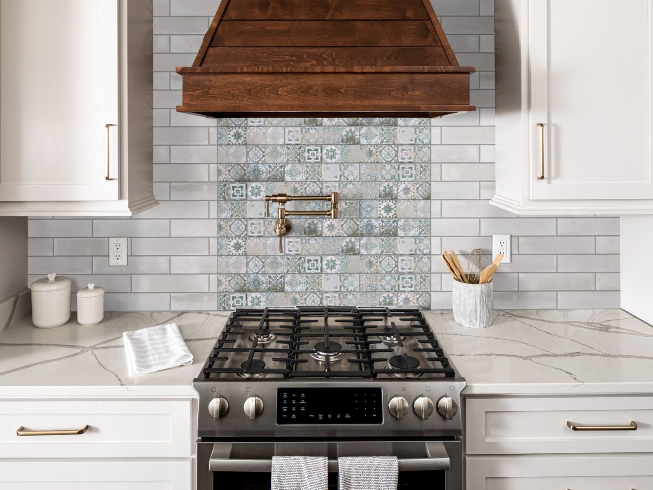 Shaw Floors Ceramic Solutions Castello 2.5 X 11 White 00100_310TS
