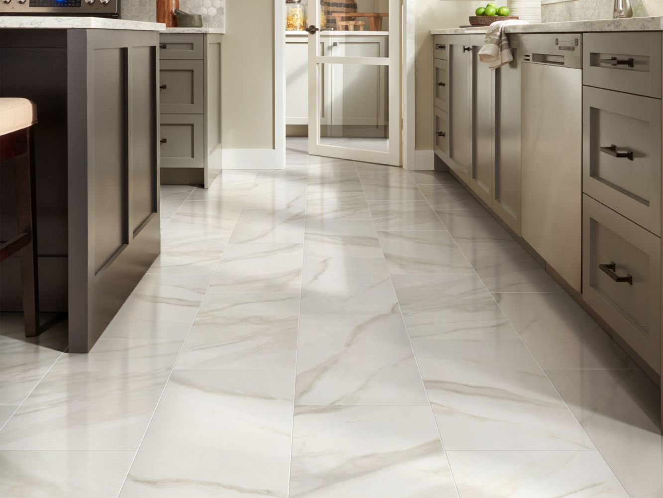 Shaw Floors Ceramic Solutions Serene 24×24 Polished Bianco Covelano 00150_358TS
