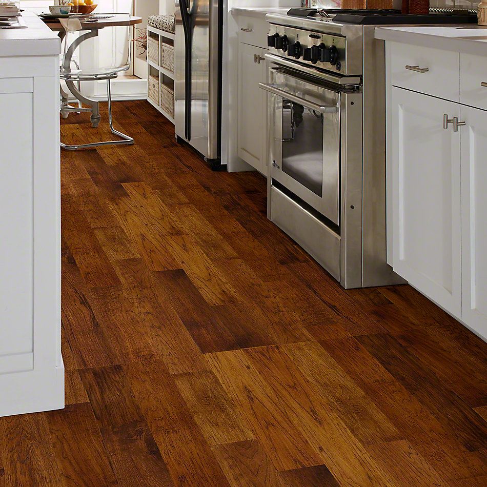 Shop Shaw Floors Shaw Hardwoods Paramount Hickory Smokehouse 37372 Sw626 Hardwood Flooring Leaf Floor Covering