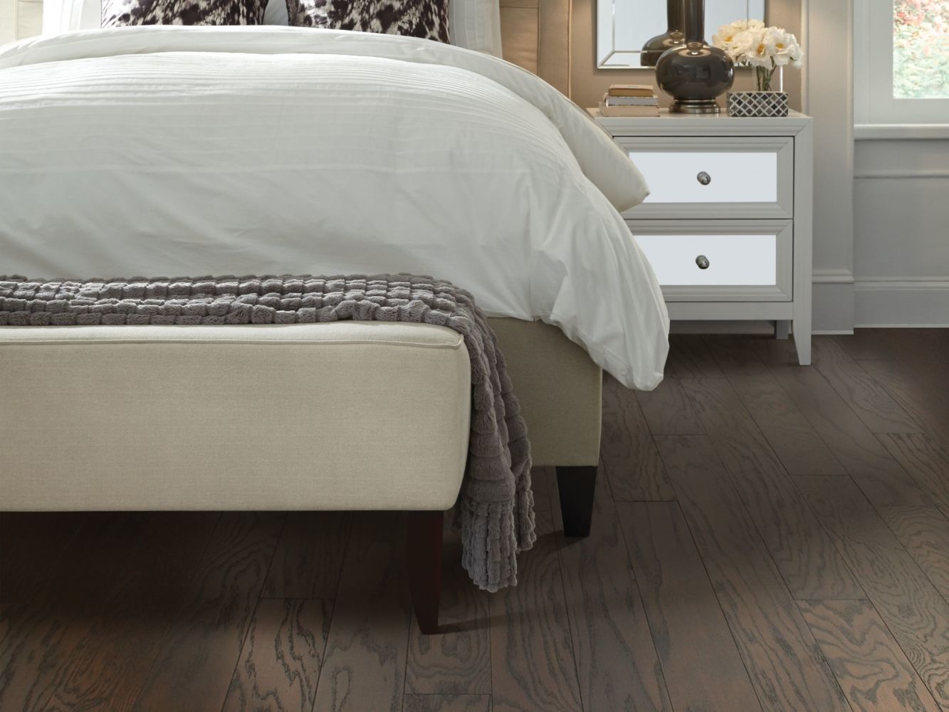 Shaw Floors Ashton Woods Homes Timeless 5″ Chocolate 07011_A021S