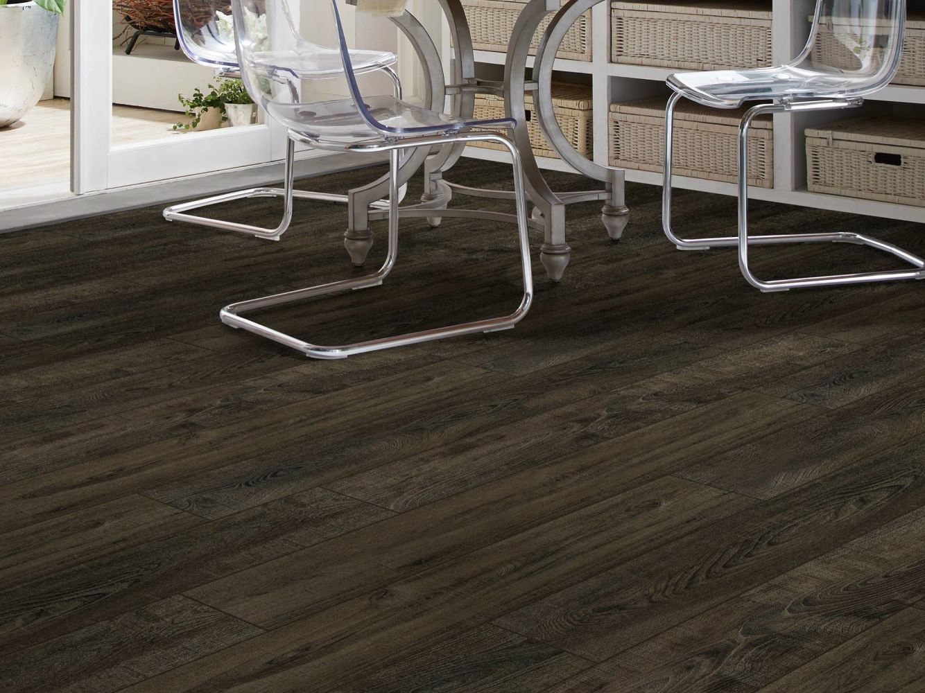 Shaw Floors Century Homes Phoenix Crest HD Plus Onice 00903_C346H