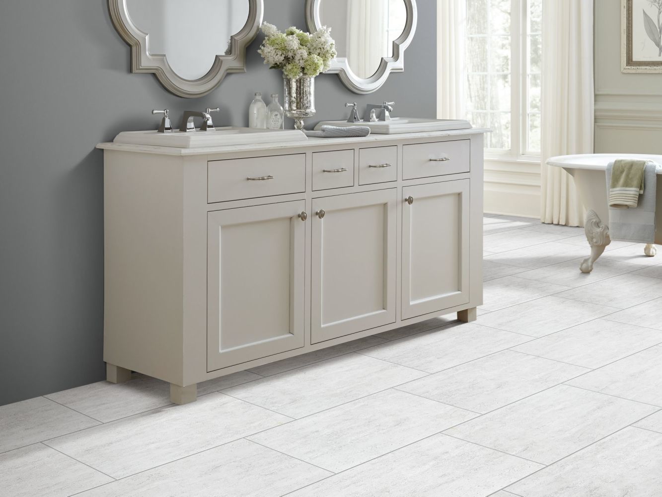 Shaw Floors Ceramic Solutions Classico 18×18 Light Grey 00150_CS70F