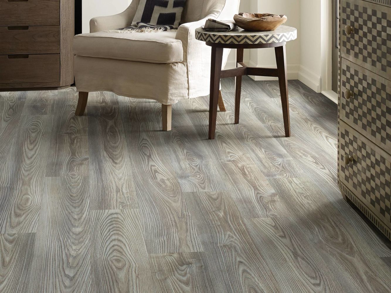 Shaw Floors Colortile Spc Cp Ironside Plus 20 Grey Chestnut 07062_CV206