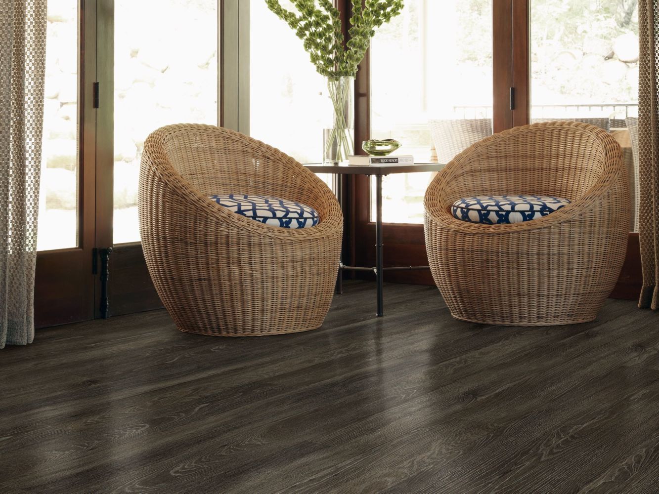 Shaw Floors Dr Horton Cosmo Plank Plus Mila 00753_DR006
