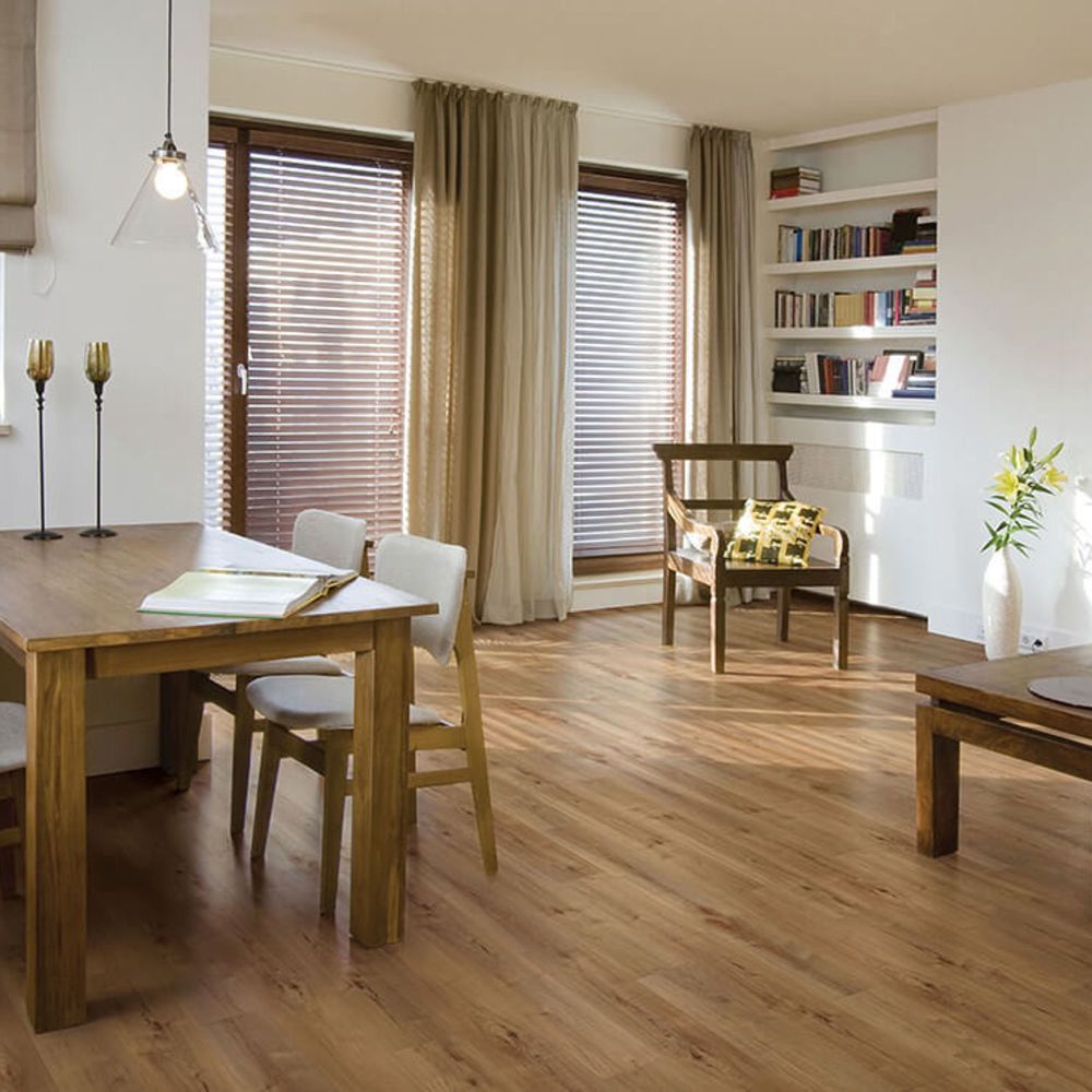 Shaw Floors Resilient Residential Northland Superior 7″ Plank Morganton Oak 00760_FR704