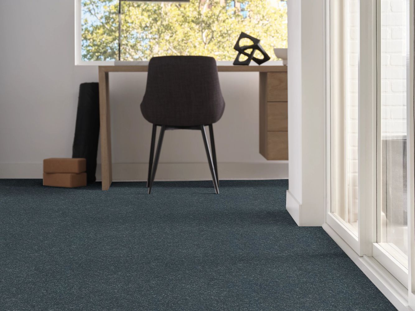 Shaw Floors Simply The Best EASY SPIRIT II 12′ Indigo 00410_5E865
