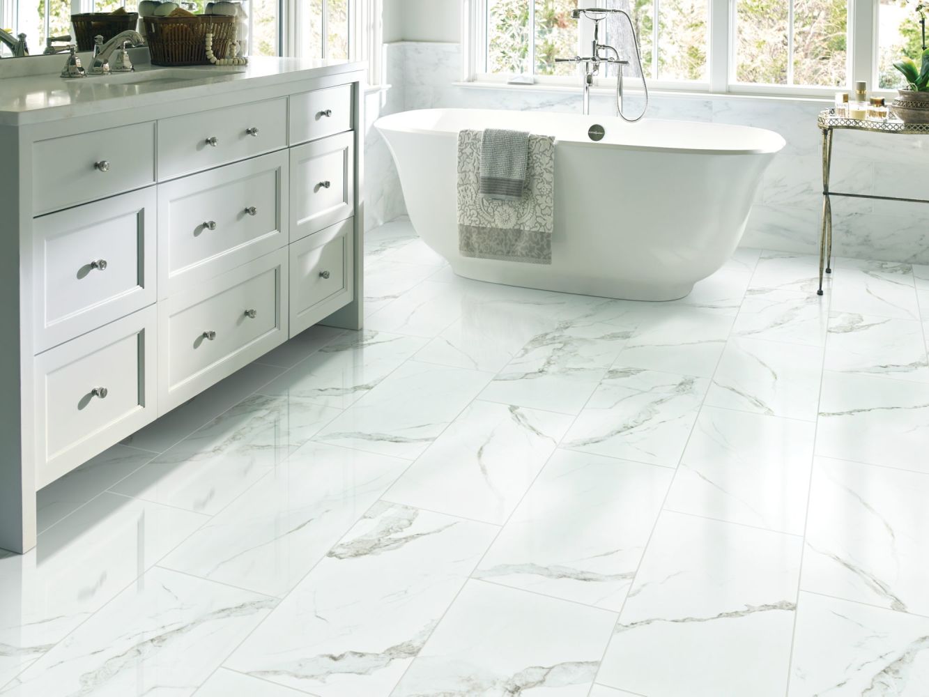 Shaw Floors SFA Vision 16×32 Matte Statuario 00151_SA952