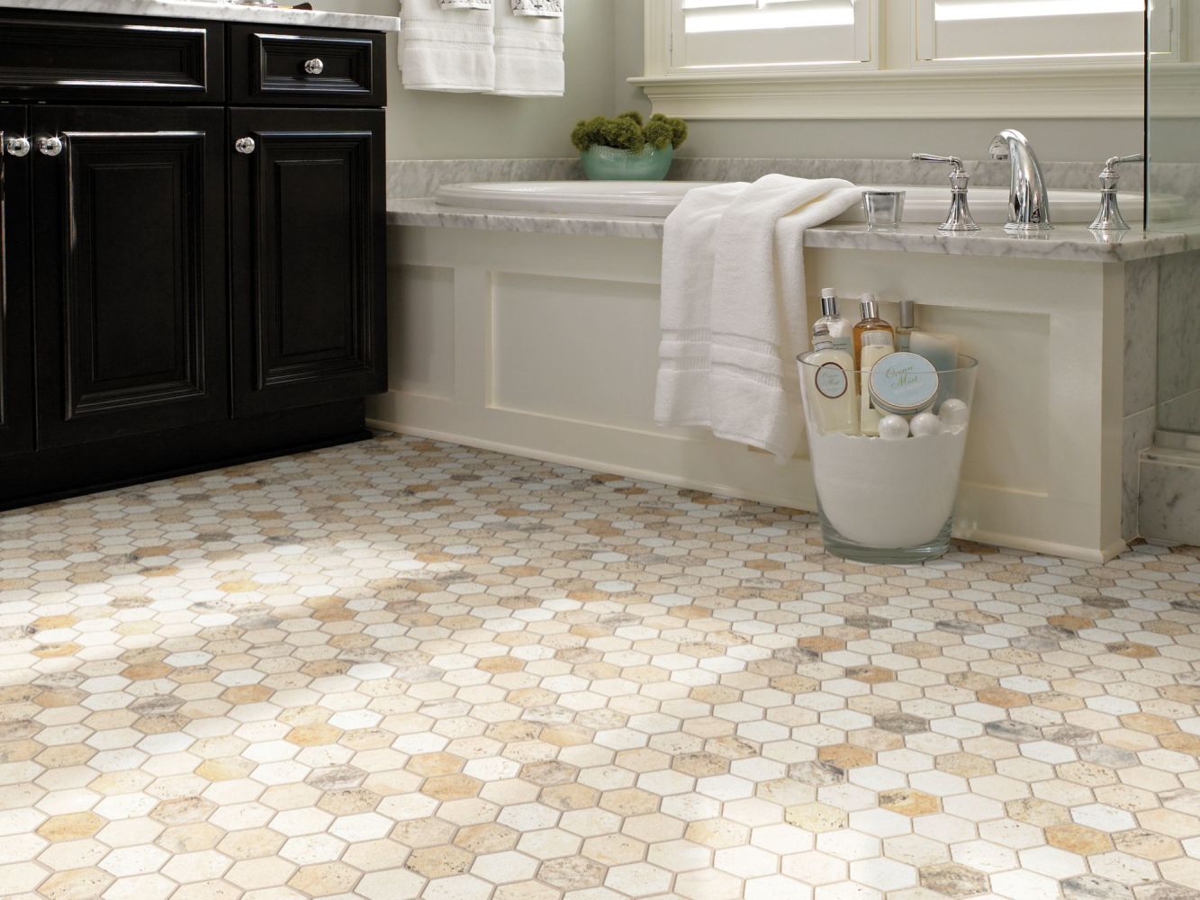 Shaw Floors Toll Brothers Ceramics Del Ray Hexagon Mosaic Seaside 00126_TLL26