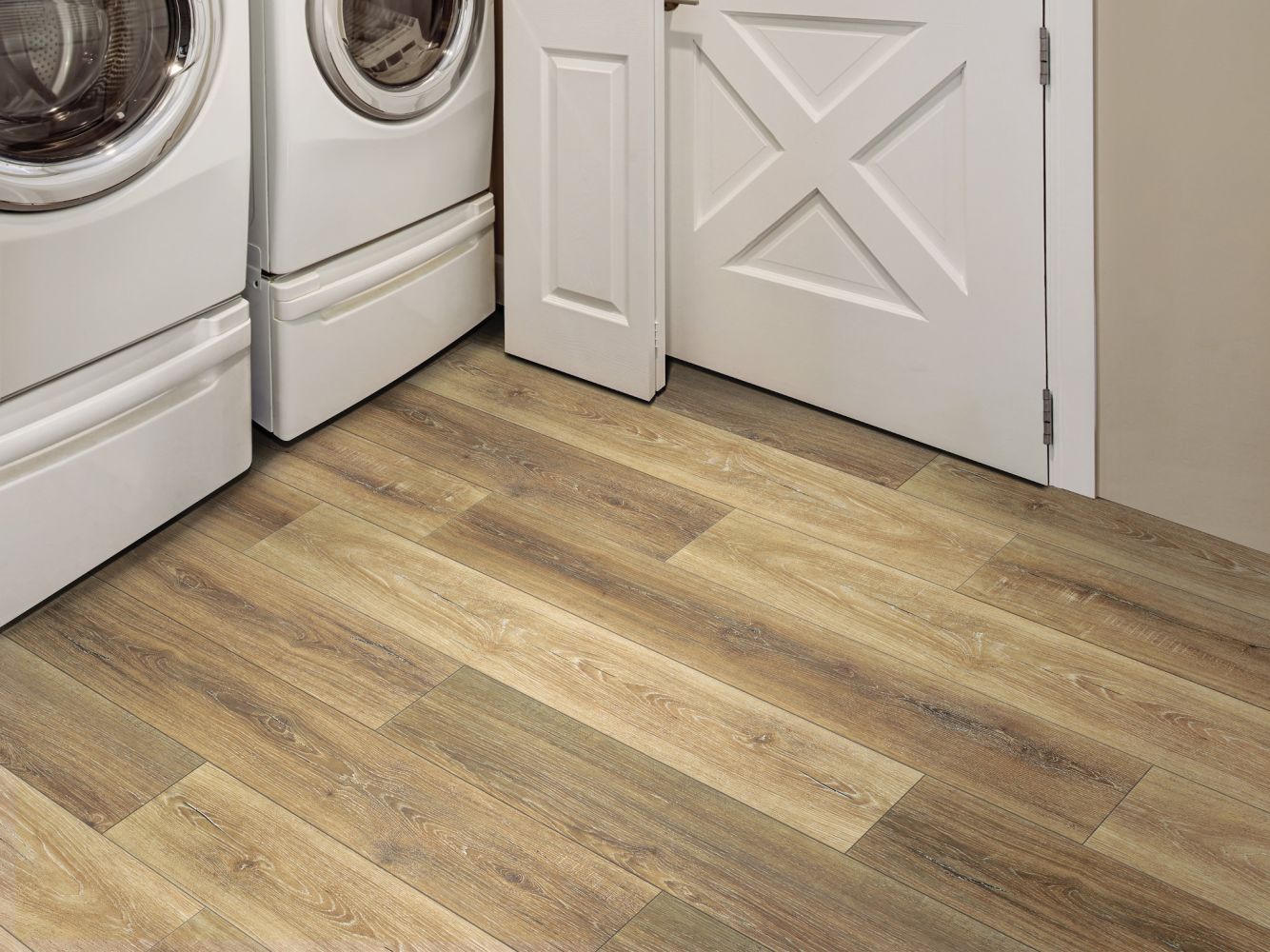 Shaw Floors Resilient Residential Tenacious Hd+ Accent Bamboo 07084_3011V