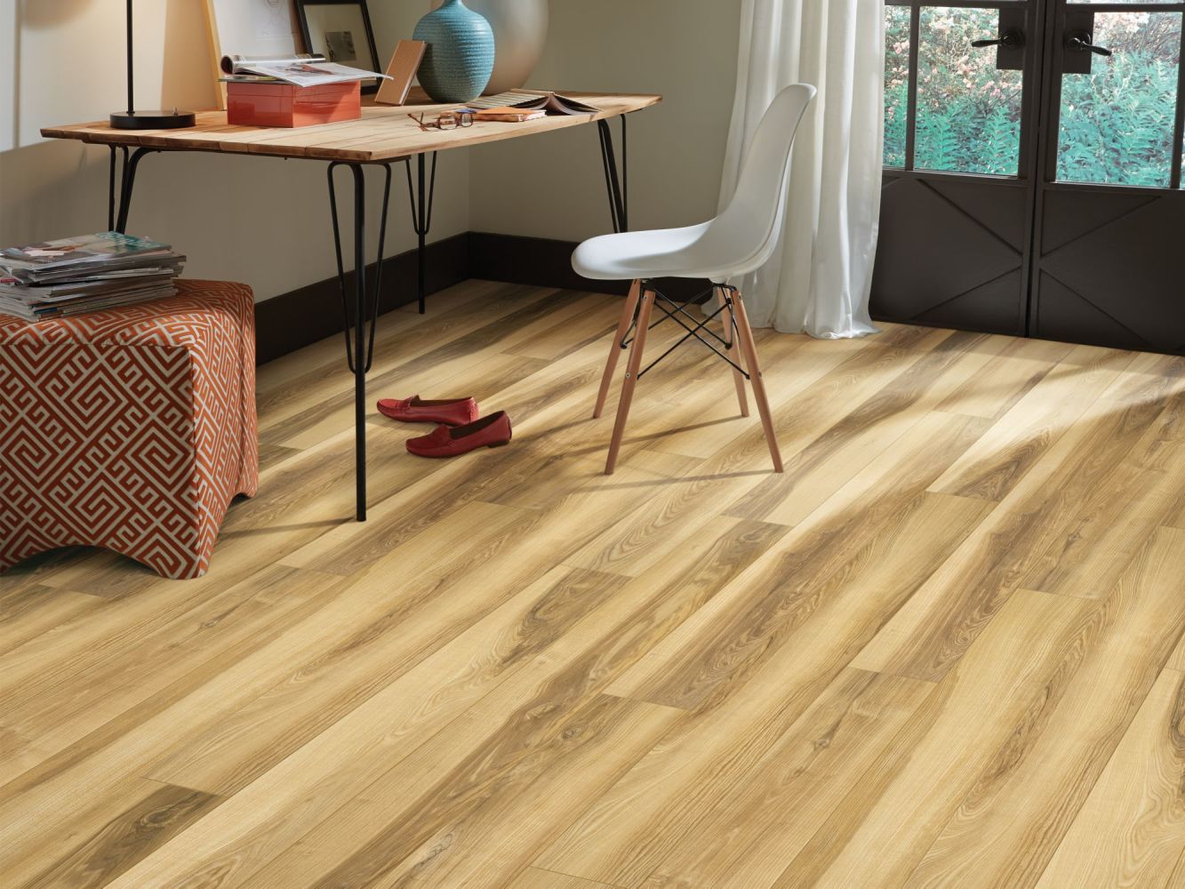 Shaw Floors Resilient Property Solutions Resolute XL HD Plus Butterscotch Walnut 00695_VE387